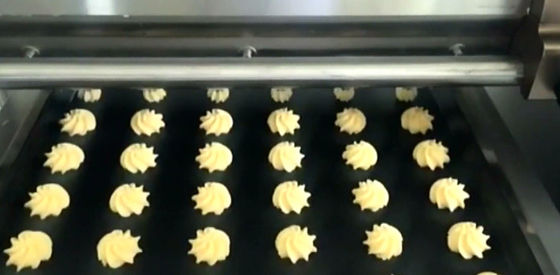 ISO9000 Reciprocating Head Depositor Cookie Manufacturing Machines